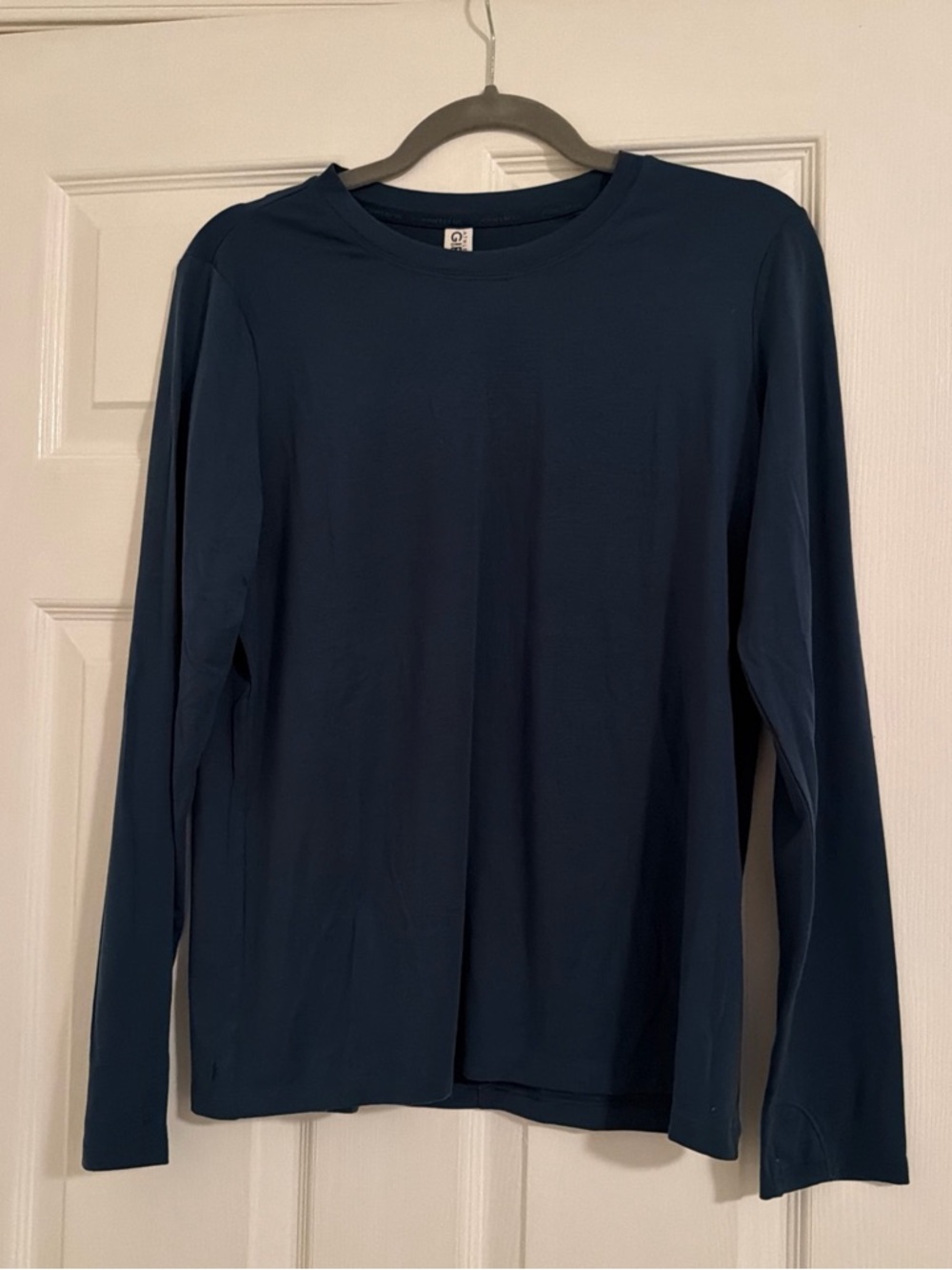 Athleta Girl Navy Blue Green Crewneck Long Sleeve Tee
